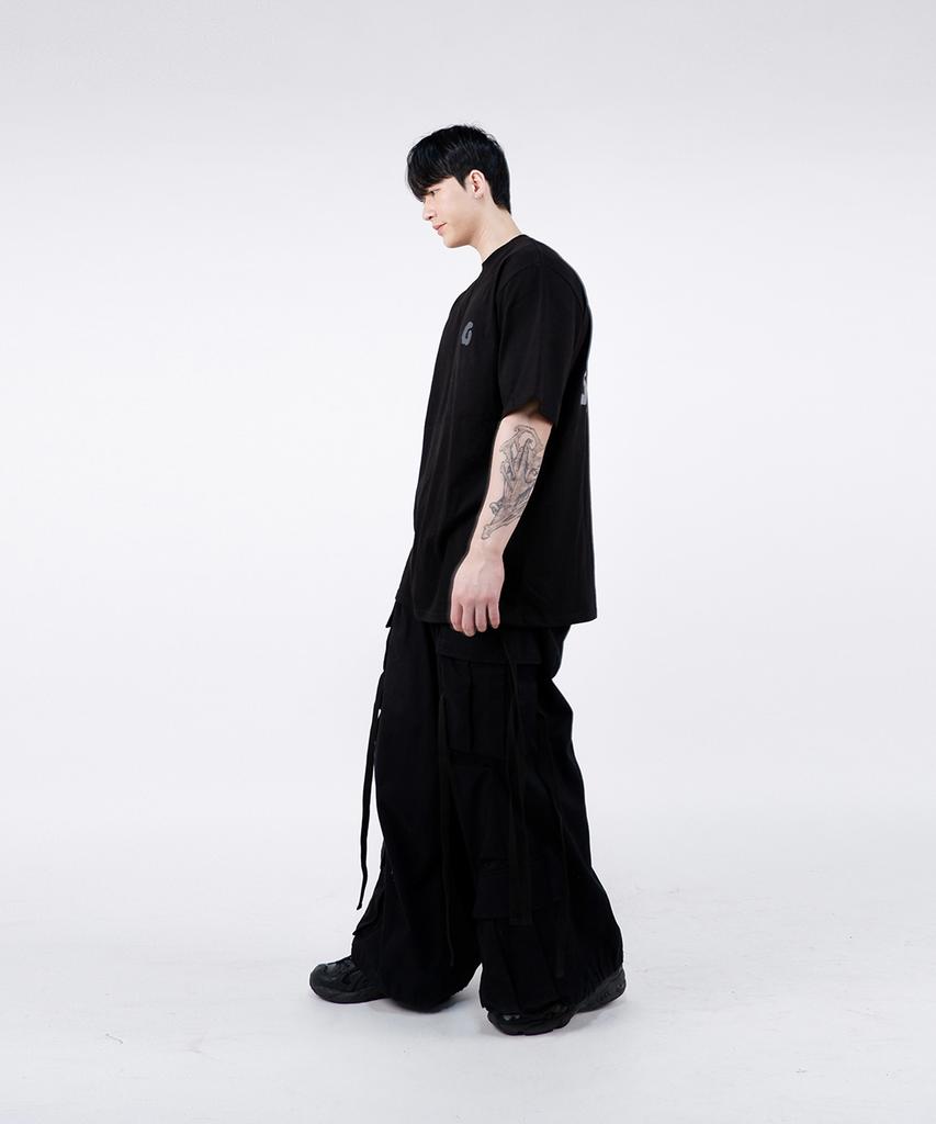 Gupeuopeuseutyudio Gofs Main Logo T-Shirt Black (Gray)