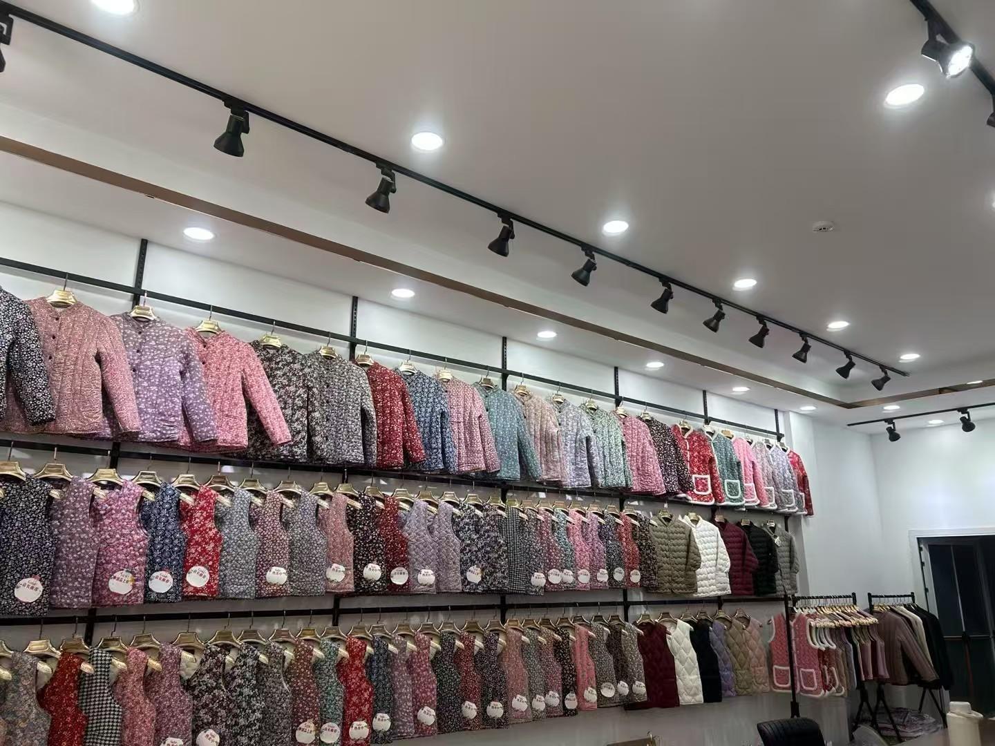 

Новый легкий хлопковый жилет женский осенне-зимний без воротника подкладка короткий женский жилет большого размера жилет с круглым вырезом куртка 185 [recommended 80--55kg]