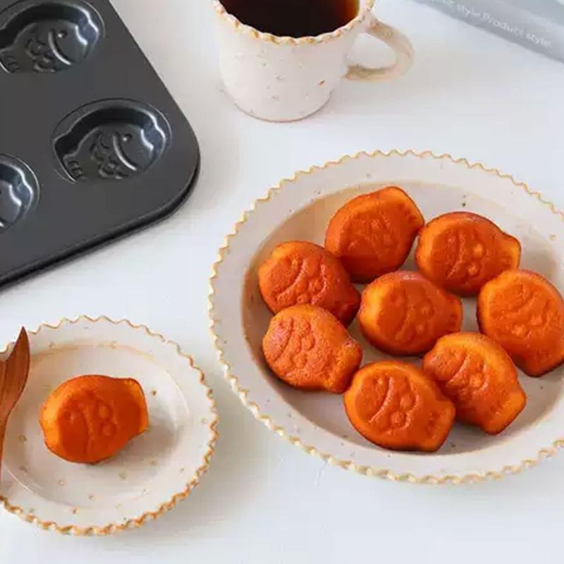 Carbon Steel Animal Mold Baking Pan For Even Heat Distribution Easy Cleaning Bakeware For Pastries Cookie