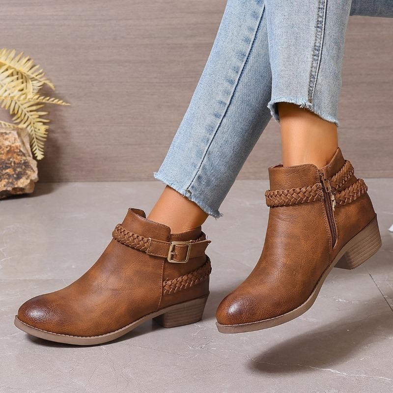 Neue Übergröße Western Chelsea Lederstiefel Damen Retro Gürtelschnalle Dicker Absatz Mode Vielseitige Modestiefel