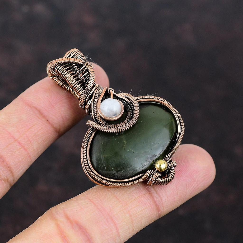 Vasonit Hänge Koppartrådsinlindat Ädelstenshänge Handgjort Regnbågsmånsten Hänge Fint Kopparsmycke Gåva Till Hennes Vasonit Smycken