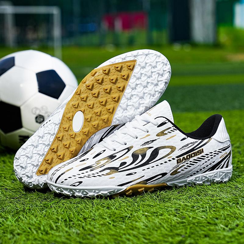 31-44  Kids Football Shoes Shock Absorption Anti-skid and Wear-resistant Long Spike Outdoor Sports Training Football Shoes