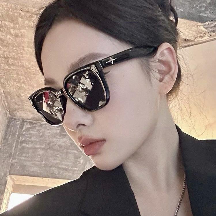 2024 Trendy GM Plate Sunglasses for Women, Slimming Korean Style, Xiaohongshu-Inspired, Dada Fashion, Void Aesthetic