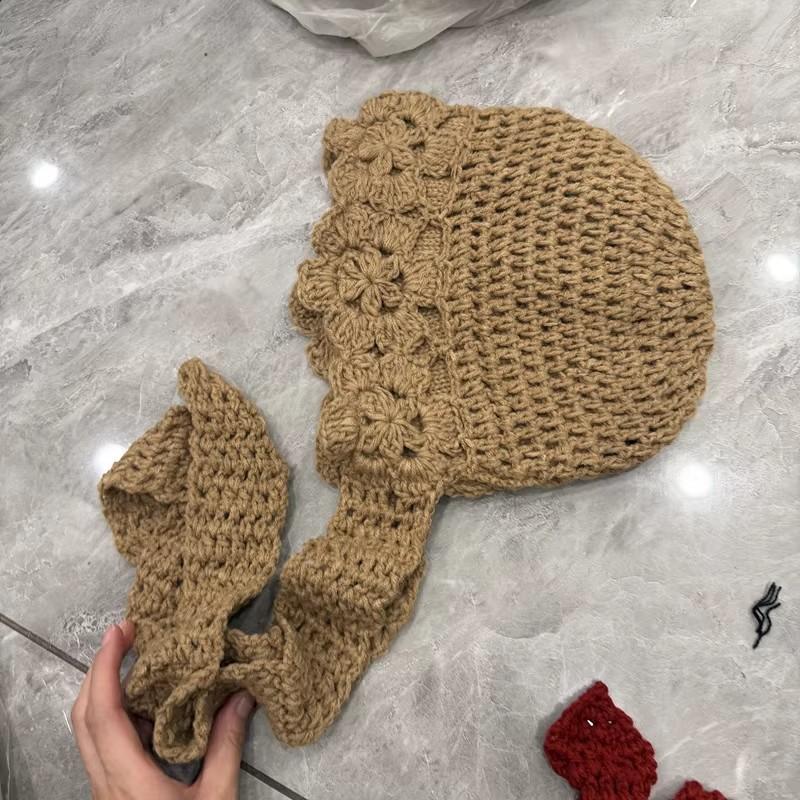 Cute age-reducing lace thin wool hat female versatile Internet celebrity knitted doll hat irregular one-piece scarf winter