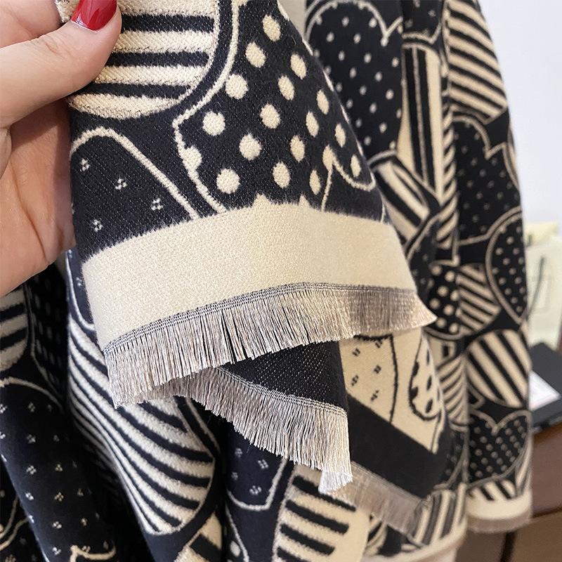 Autumn And Winter Artistic Sense Of Love, Simple Style Printing, Double-Sided Warm Scarf, Shawl For Women