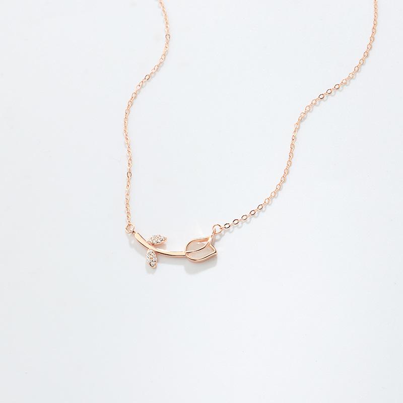 S925 Sterling Silver Tulip Necklace with Inlaid Cat's Eye Stone - Korean Mori Style Literary Pendant Choker for Women