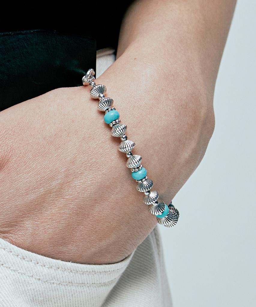 Knd Navajo Turquoise Bead Bracelet