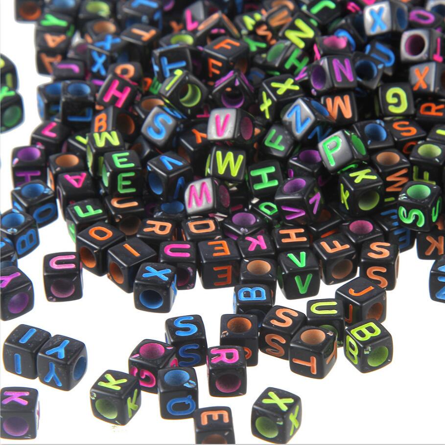 100pcs/lot Mixed Acrylic Square English Alphabet Letter Beads Charms Bracelet Necklace For DIY