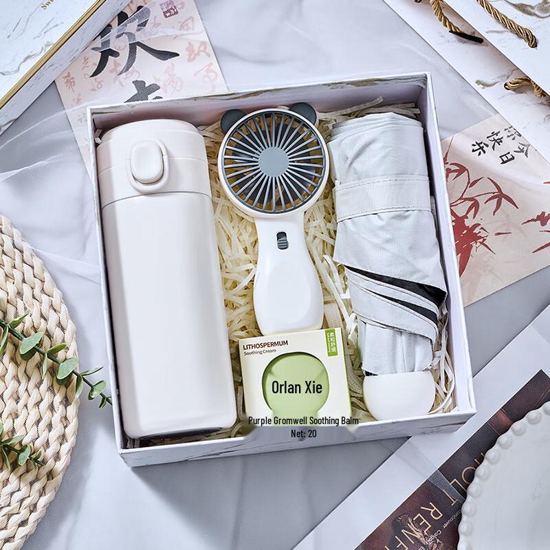 Lilang Deluxe Celebration Gift Set