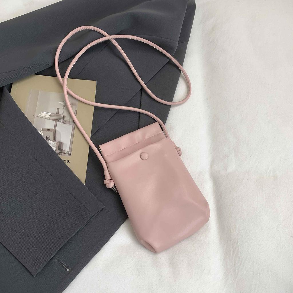 Trendy Spring Shoulder Bags for Women Fashiable and Versatile Crossbody Small Square Purse Minimalist Stylish Phe Bag