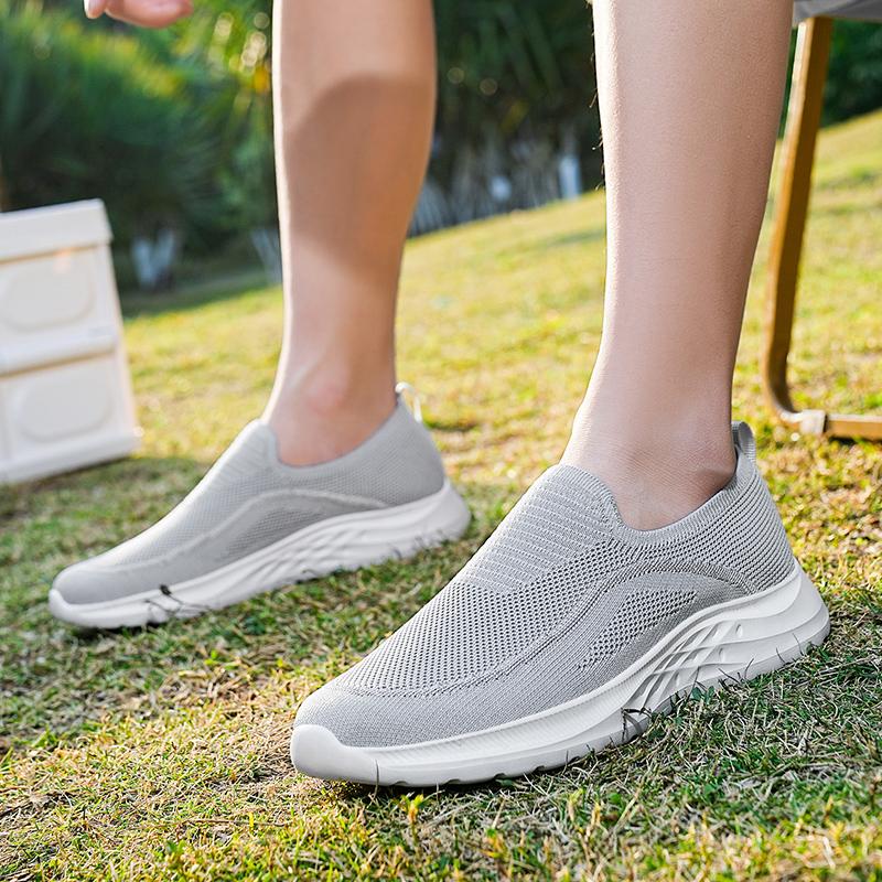 New Running Shoes for Men Breathable Sports Shoes Light Weight Fashion Summer Breathable Sneakers for Men Plus Size 39-46
