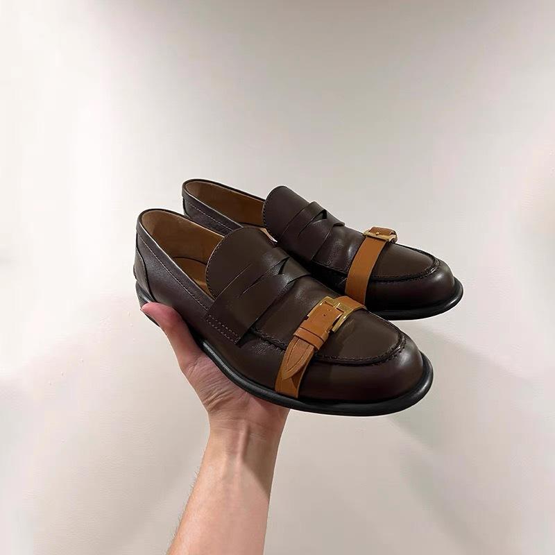 Autumn and winter new round head low heel one-button small leather shoes women's leather versatile loafers