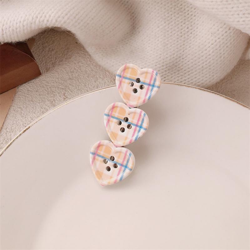 

1Pcs Sweet Check Love Button Hair Clip Side Bangs Girly Cute Duckbill Clip Hair Accessories Love Button Duckbill Clip Hair