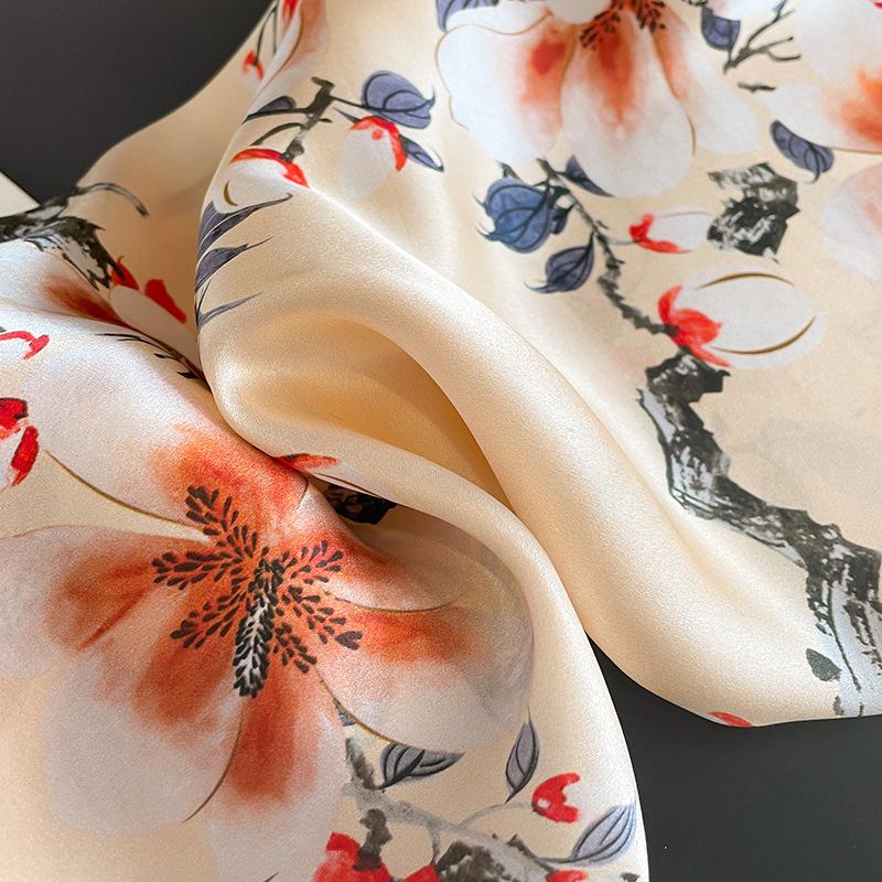 1116 Beige silk silk scarf small square scarf women's versatile mulberry silk headband small silk scarf fashion small scarf with shirt