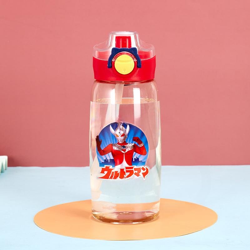 Pahare din plastic pentru copii din seria Ultraman. Ventuze pentru gradinita de vara.