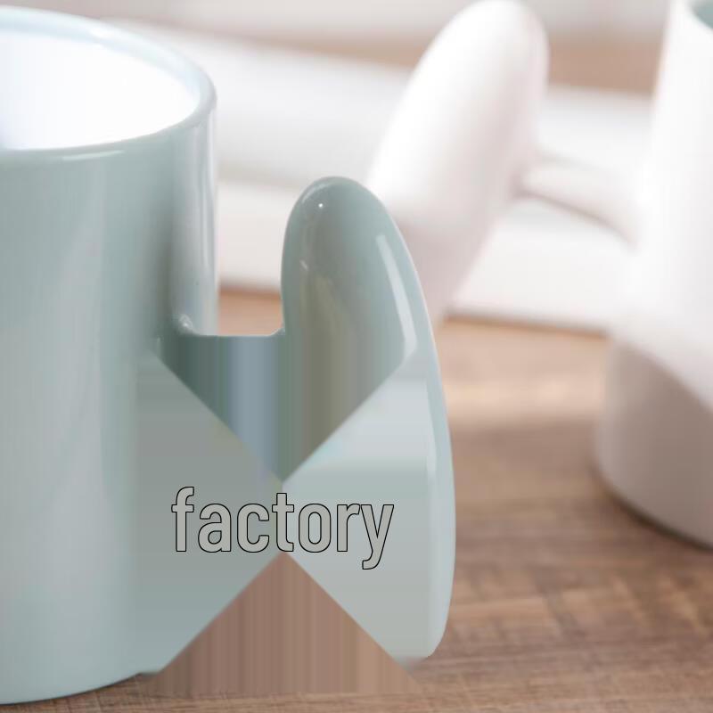 YIXI Creative Grip Mouthwash Cup