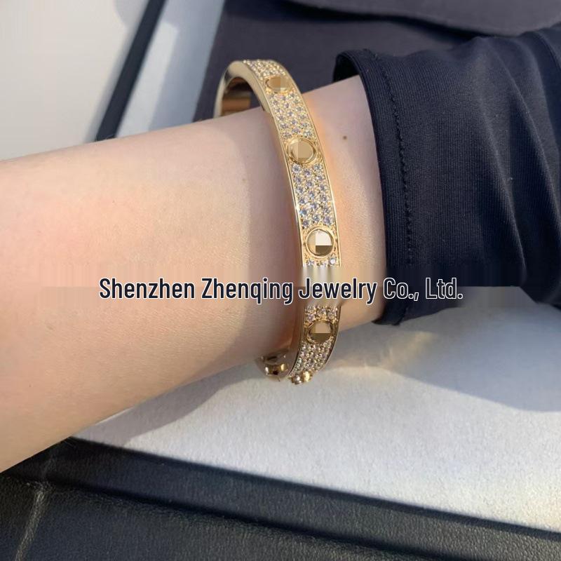 High-Version Star Kaka Diamond Buckle Bangle: Three-Row Wide CNC-Carved Fashion Bracelet