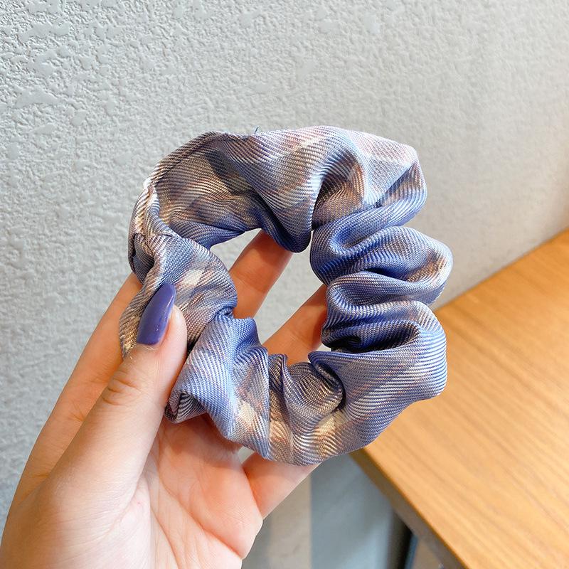 Korean Style Spring/Summer Floral Intestine Hair Scrunchie for Women – Elegant Ponytail Tie and Mori Girl Accessory.