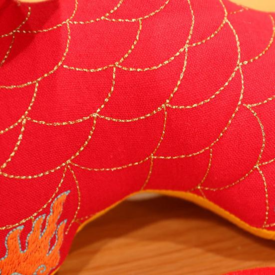 Pandantiv din pluș dragon în stil popular chinezesc Drăguț Zodiac Dragon păpușă Plushie Mascota Anului