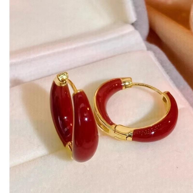 

Fashionable Women s Versatile Earrings With A High-end Temperament Hoop One Size