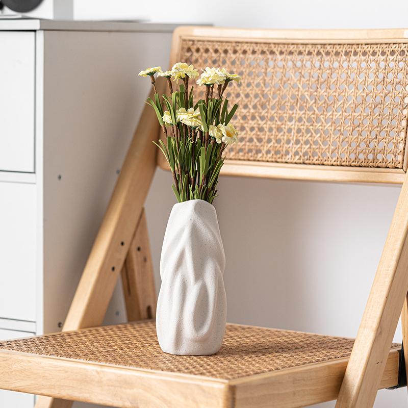 Kreative Nordische Keramik Unregelmäßige Vase, Heim Wohnzimmer Schreibtisch Büro Dekorationen, Modern Minimalistisches Blumenarrangement, 1 Stück