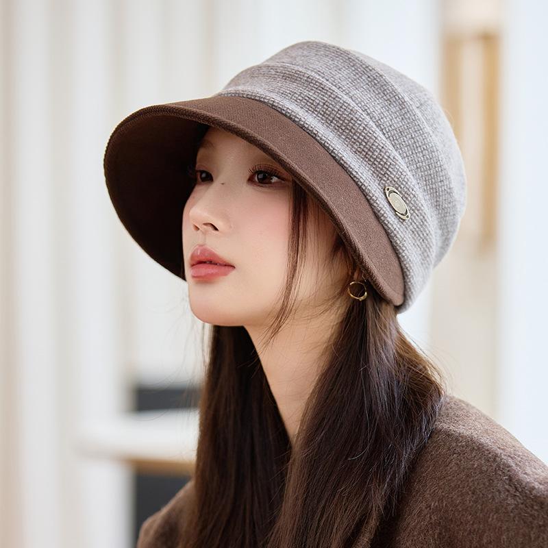 All-matched Pleated Equestrian Hat Autumn and Winter Casual and Fashionable Windproof Hat for Women Showing Their Faces Small Warm Baseball Cap
