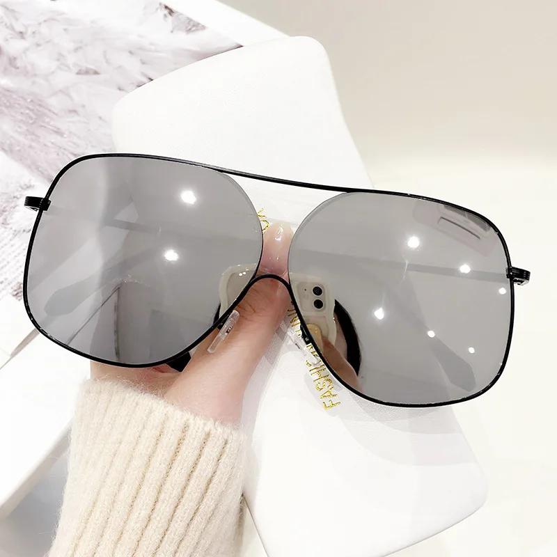 

New Women Fashion Large Frame Sunglasses Vintage Women s Luxury Brand Sun Glasses Oversized Square Eyewear UV400 Gafas De Sol 1PC
