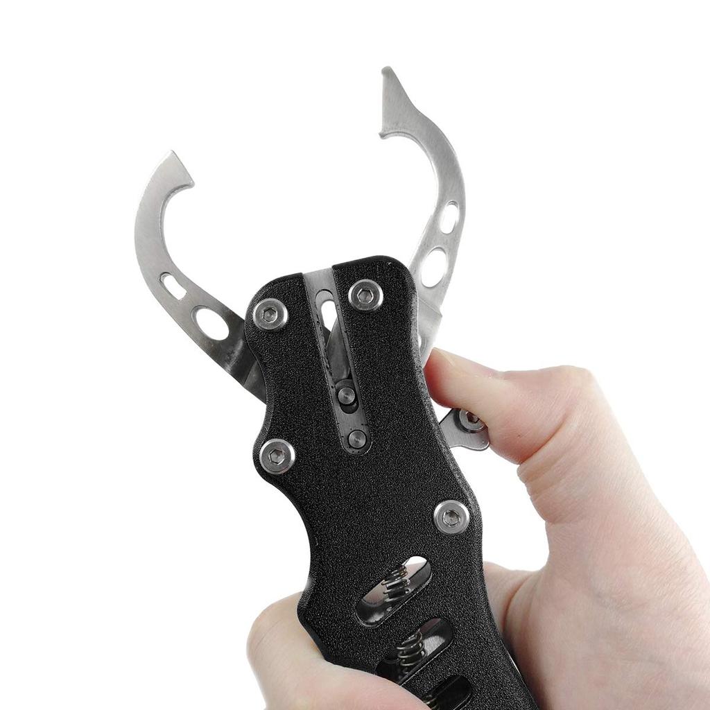 Orurudo Fishing Tackle Fish Catcher, Stainless Steel with Carabiner and Cord Reel, Compact and Stylish Design, Long-Term Warranty, Lightweight and