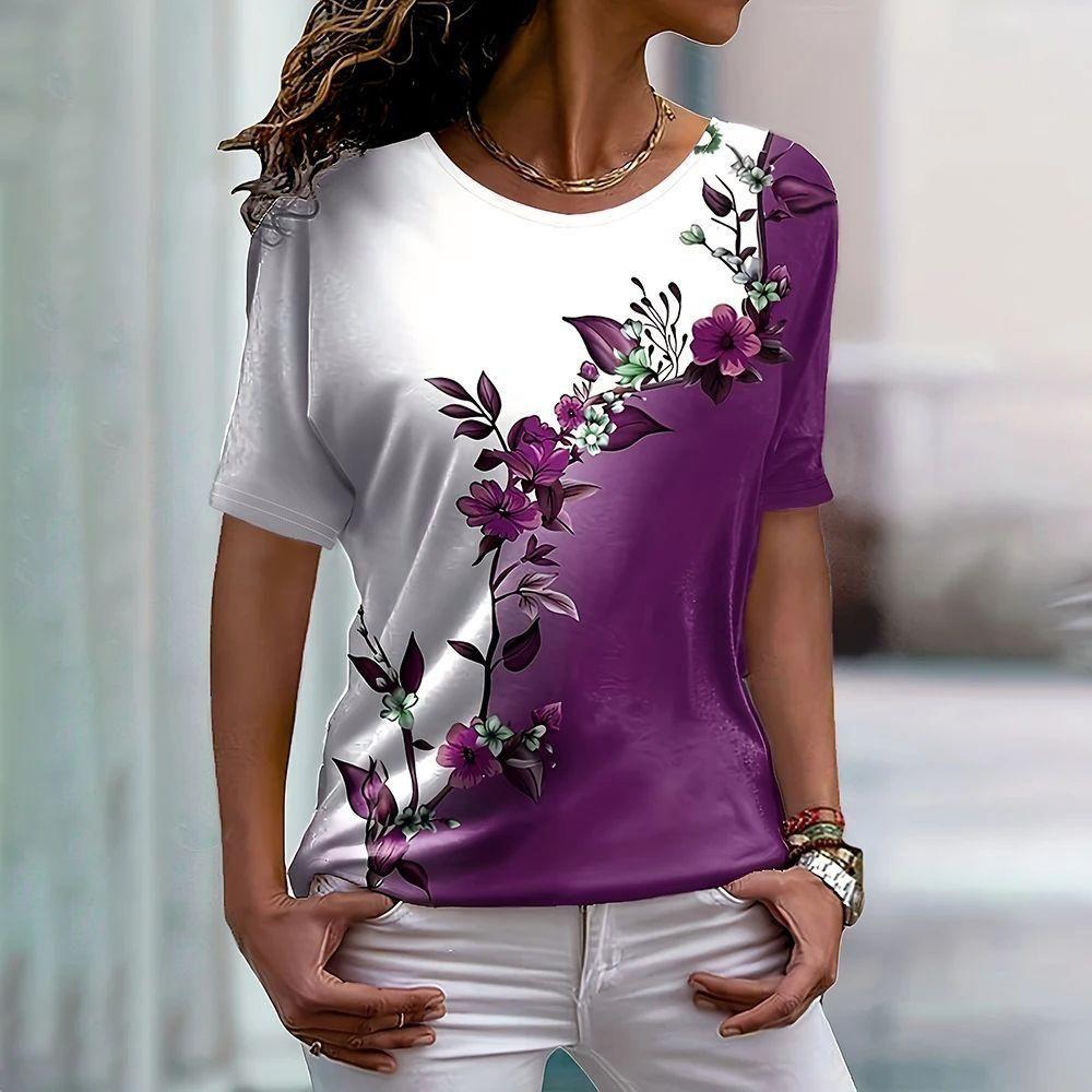 Women's T-shirt with short sleeves and large flower print