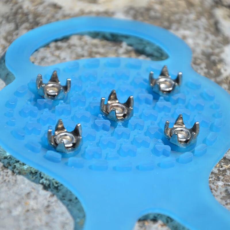 Outdoor 5-Tooth Anti-Slip Ice Grippers for Snow & Mountaineering