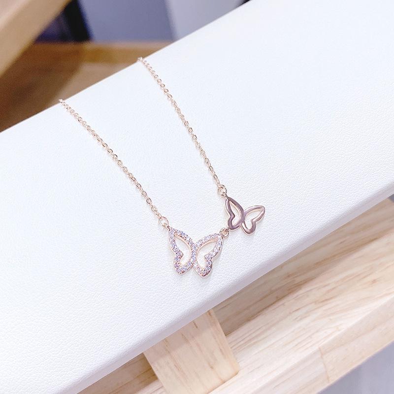 Exquisite Korean Style Butterfly Pendant Necklace for Women