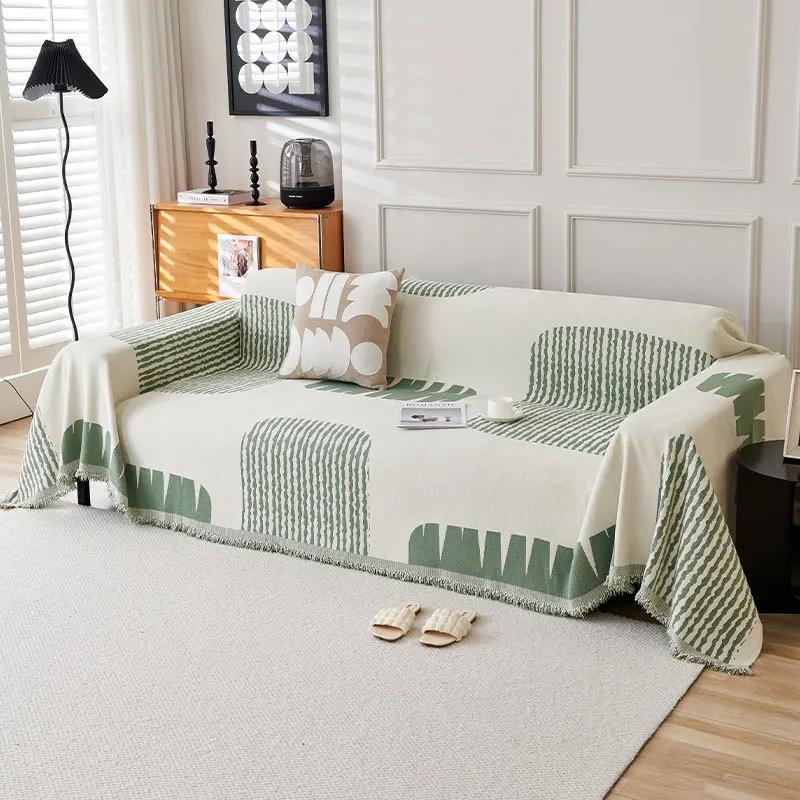 Couverture de canapé en jacquard tissé doux style dessin animé avec pompons exquis Couvertures jetées conçues pour l'espace de vie Tapis de pique-nique de camping extérieur 180x130cm
