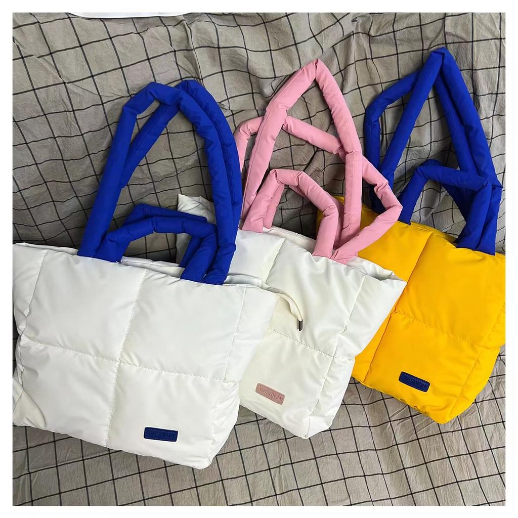 Große Tasche Damen Baumwollkleidung Tragetasche Nylontasche Lässig Damen Große Kapazität Ein-Schulter Daunentasche Baumwoll-Quadratische Tasche