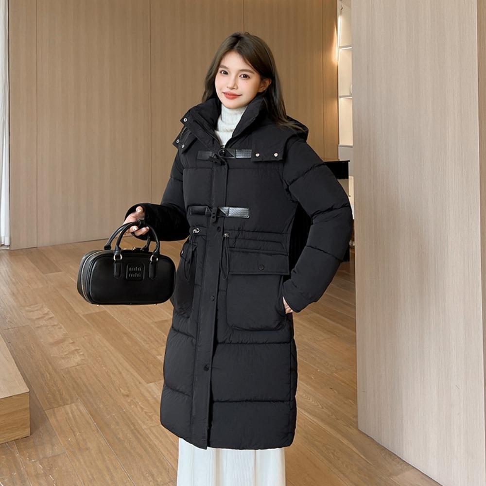 And the Big Fur Collar Pie Overcomes the Large Size Medium and Long Trench Coat for Women.