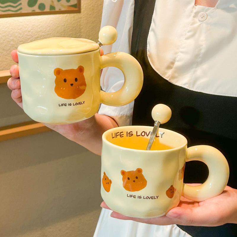 High looking Cute Little Bear Mug Mug for Boys and Girls Drinking Water Cup with Lid Spoon Couple Ceramic Cup Coffee Breakfast Cup