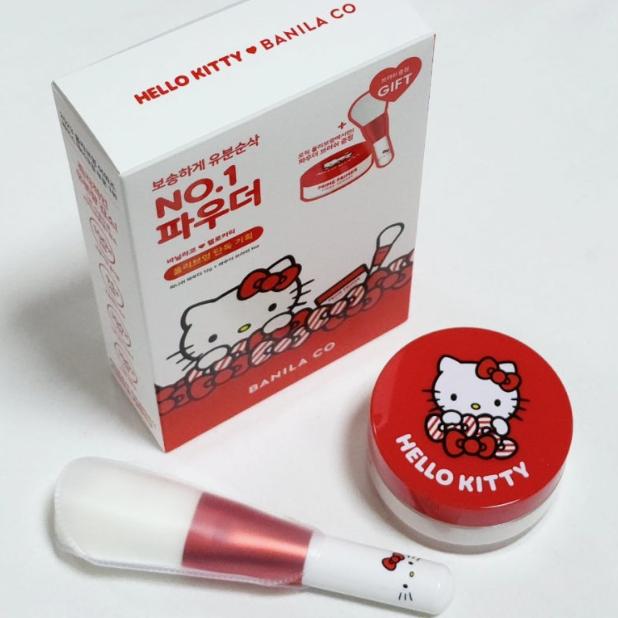 Baza pod makijaż Puder wykończeniowy Edycja Hello Kitty (Kontrola wydzielania sebum, Zmniejszanie porów)
