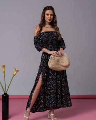 Langes Kleid mit zwei Schlitzen ISSA Plus