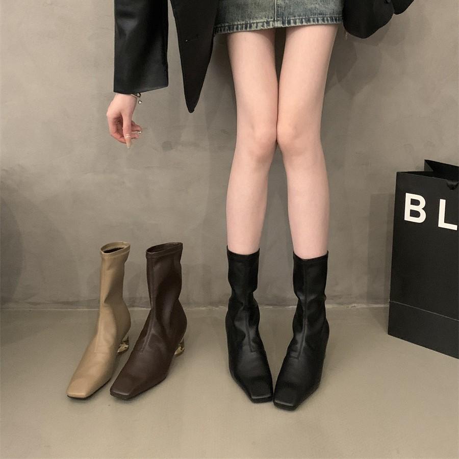 Thick heel square toe black boots women's shoes 2025 new fall and winter fleece brown skinny boots Korean small ankle boots