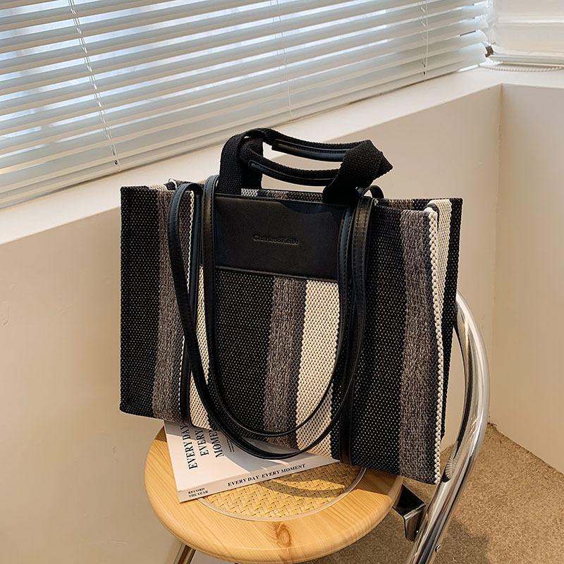 Canvas Bag Female Tote Bag Large Capacity Spring and Summer New Versatile Contrasting Color Shoulder Class Commuter Bag