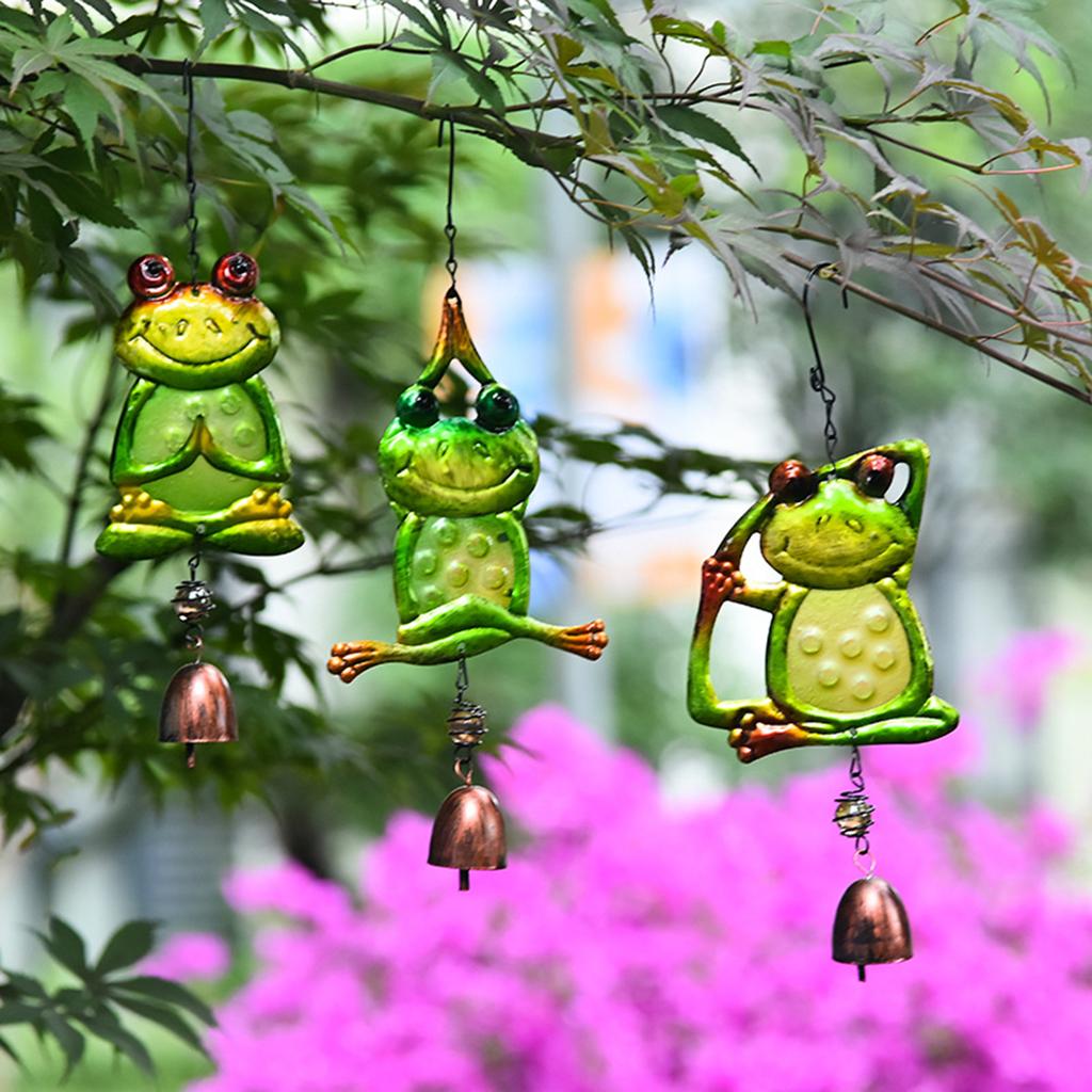Yoga Frog Wind Chimes Vintage Iron Art Decorative Wind Chime Funny Frogs Statues Hanging Ornament for Home Garden Decoration