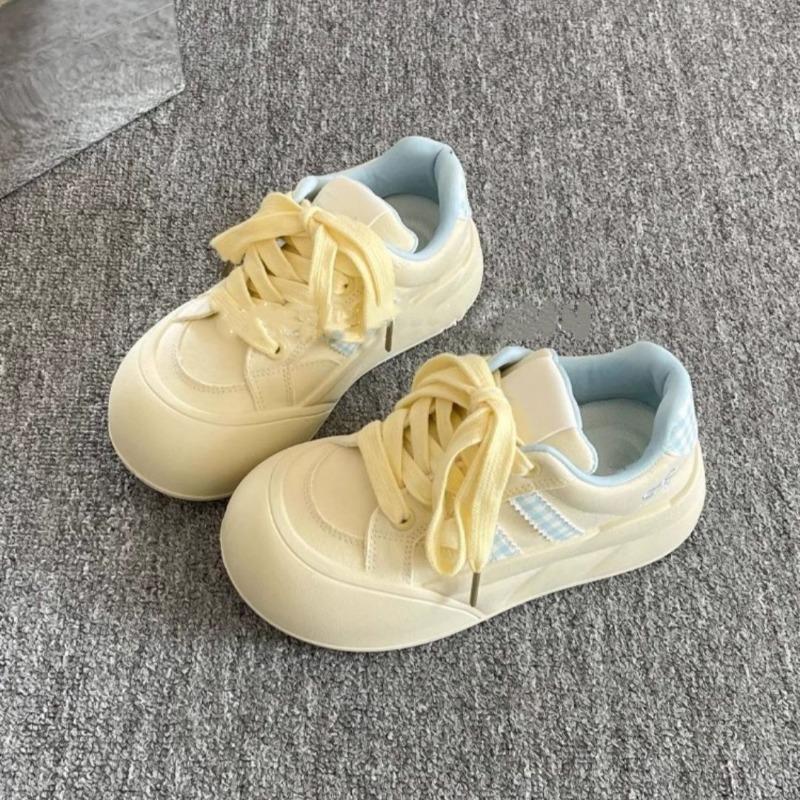 Platform white shoes women's new summer thin versatile casual board shoes with skirts mesh bread shoes