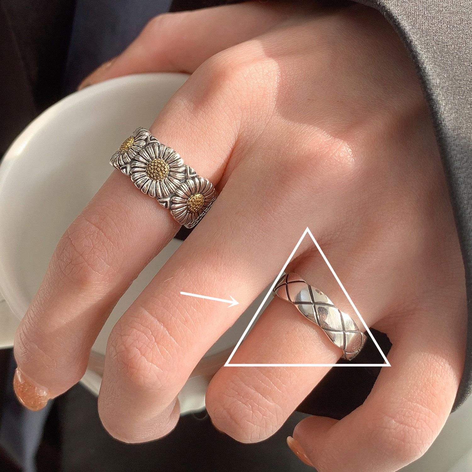 Personalized Daisy Women s Retro Geometric Mesh Open Ring - Trendy Hip Hop Index Finger Jewelry