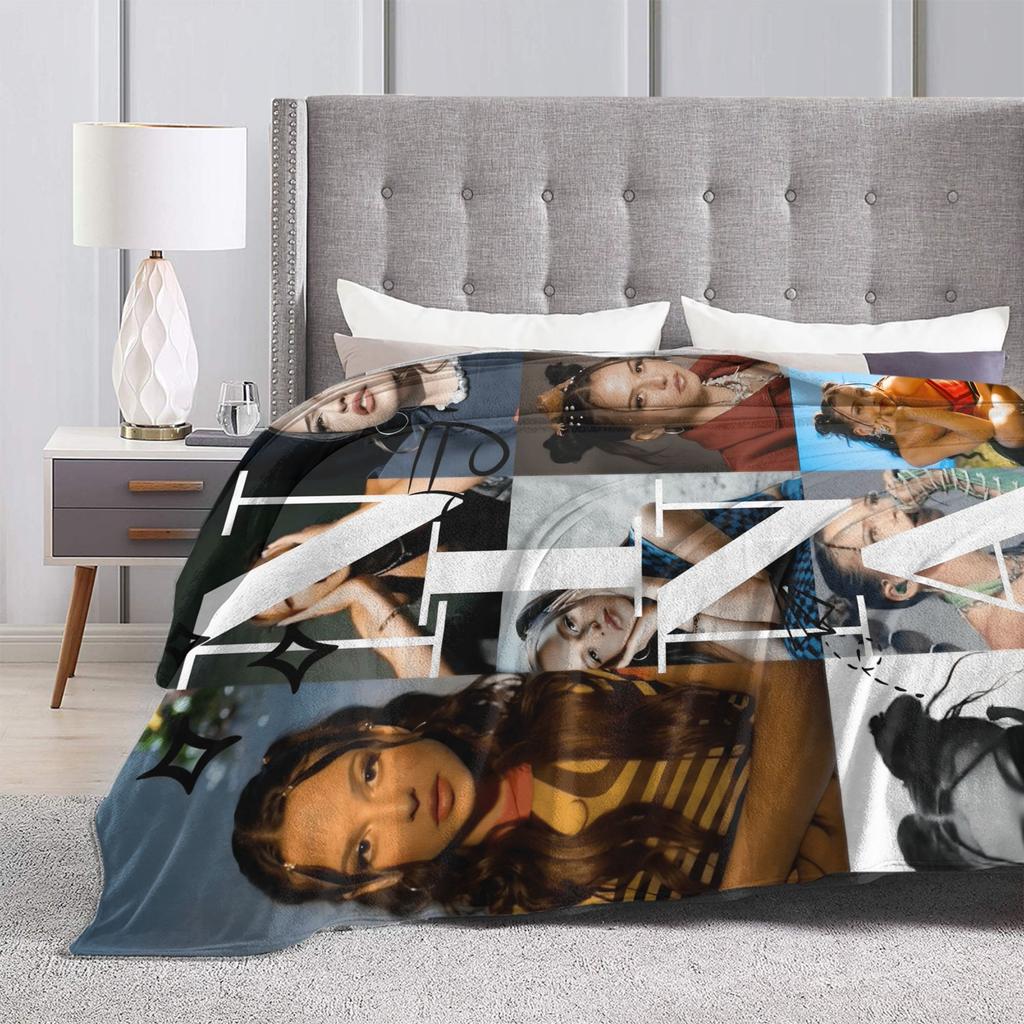 Nina Chuba Music Singer Blankets  Warm Aesthetic Plush Throw Blanket For Boy Girl Couch Chair Flannel Bedspread Bed Cover