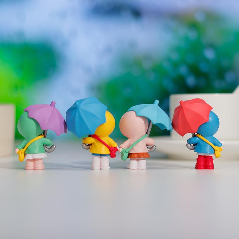 4Pcs/set Umbrella Girl Micro Landscape Ornament Cute Umbrella Satchel Girl Ornament Desktop Plastic Doll