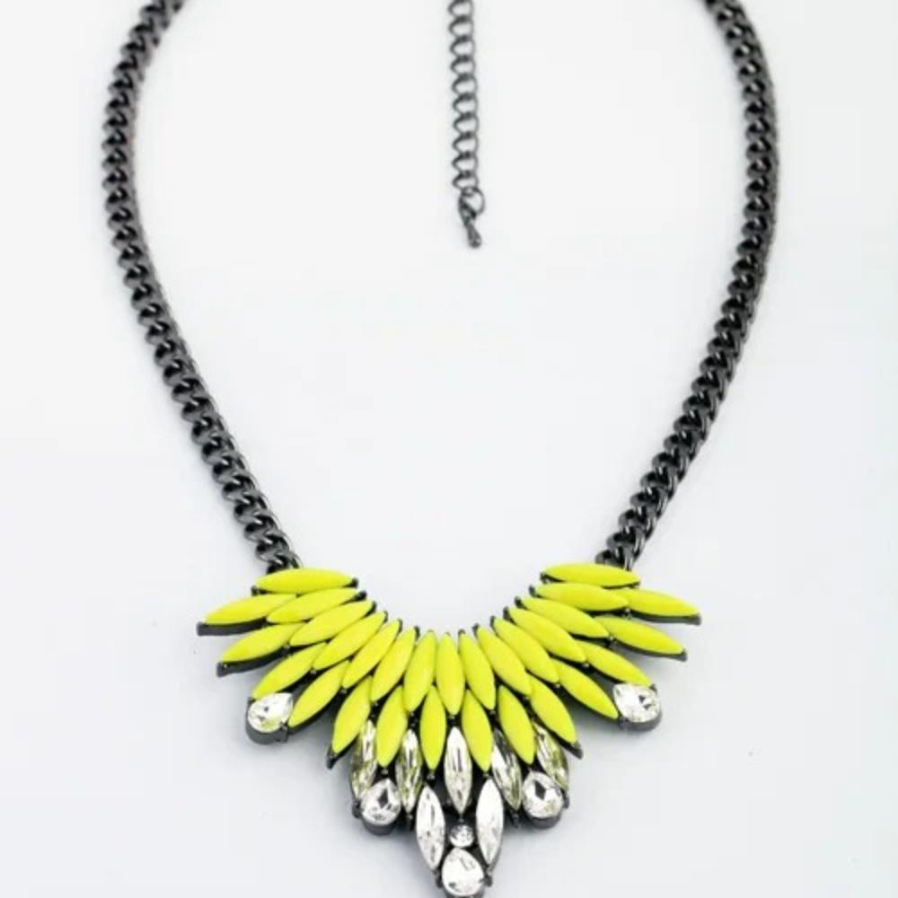 Exaggerated Statement Necklace For Women Bohemian Multicolor Stone Necklaces Big Discount Fashion Jewelry Clearance Sale