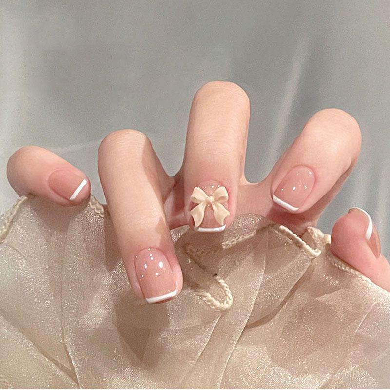 Simple French Gradient Detachable Press-On Nails: Short, Whitening False Nail Tips.