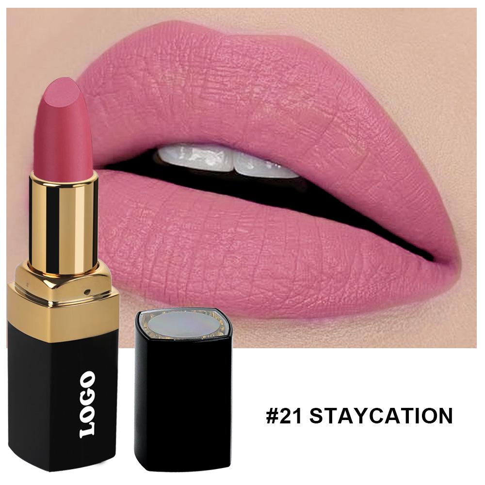 Long-Lasting Matte Lipstick: No Fading or Transfer
