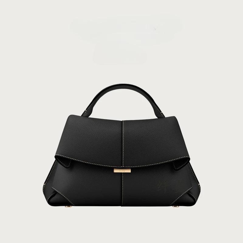 

Shoulder Bag Genuine Leather Retro Fashion Shoulder Bag