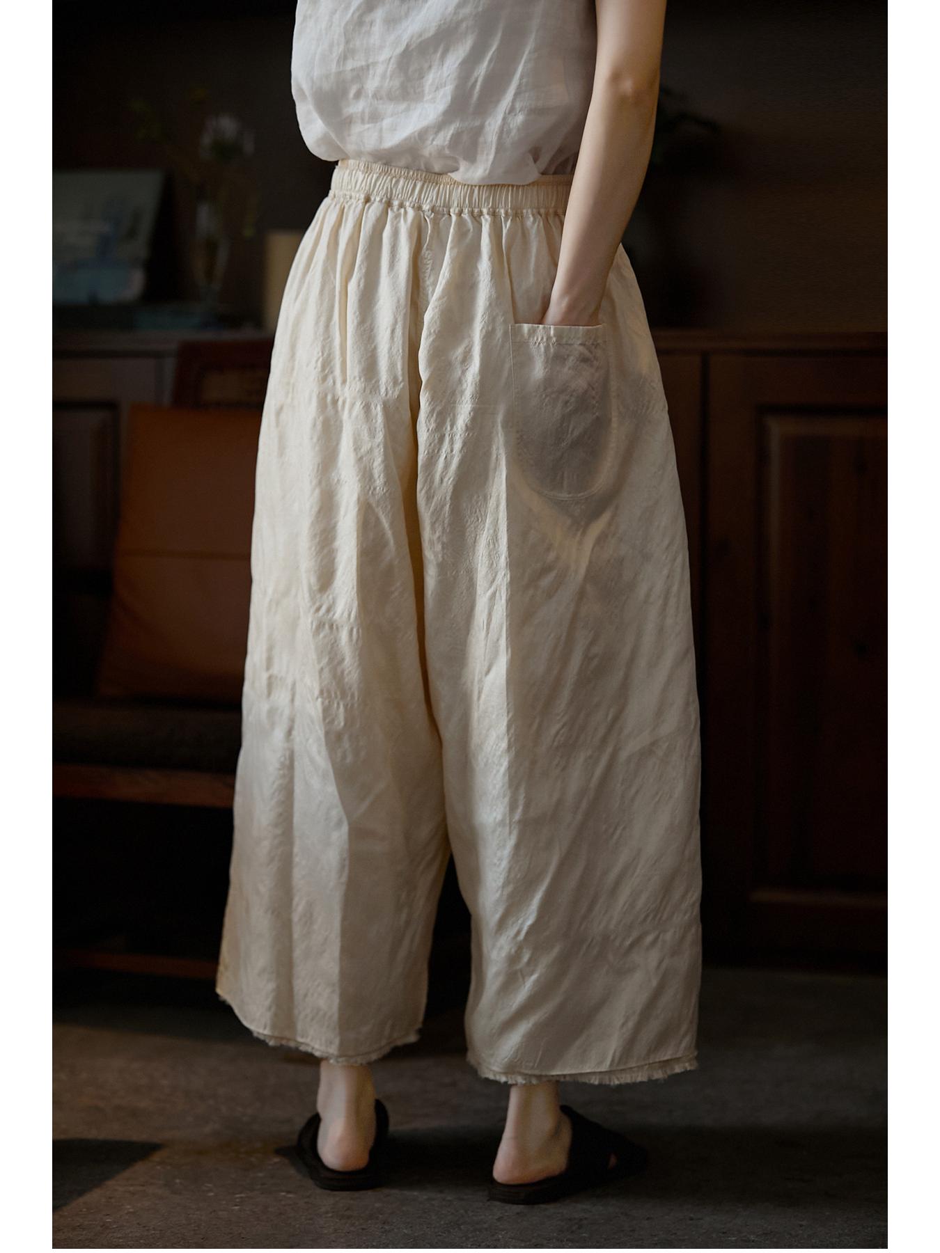 

Women s Summer Retro Silk Wide-Leg Cropped Pants with Elastic Waist and Tooth-Whitening Color Medium
