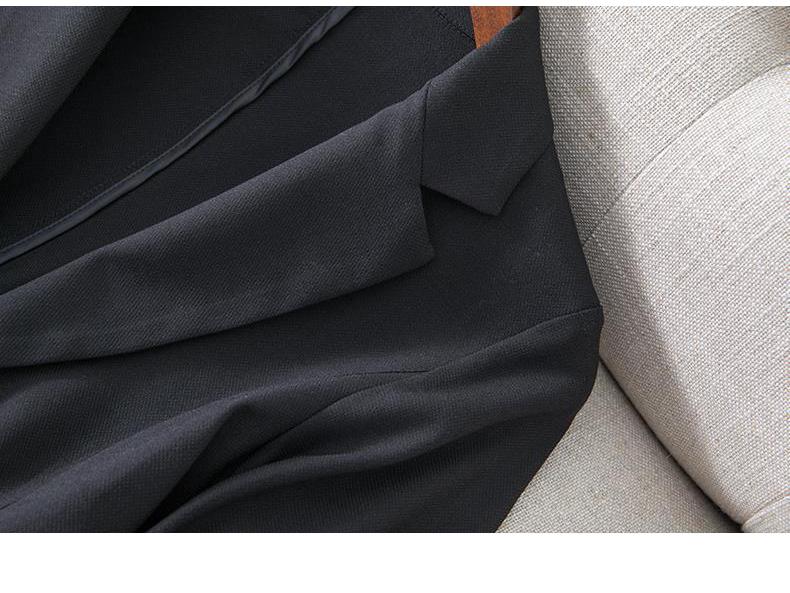White Korean Slim-Fit Women's Blazer - Spring/Summer 2025